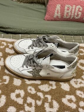 Golden Goose White Leather Low-Top Sneakers with Silver Glitter Star